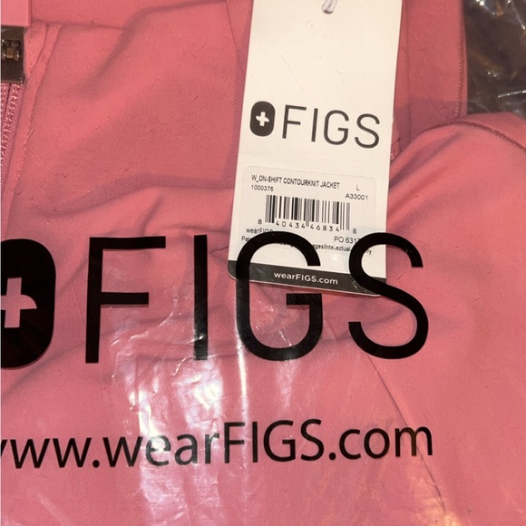 FIGS NWT chalk pink on shift jacket - Picture 4 of 5